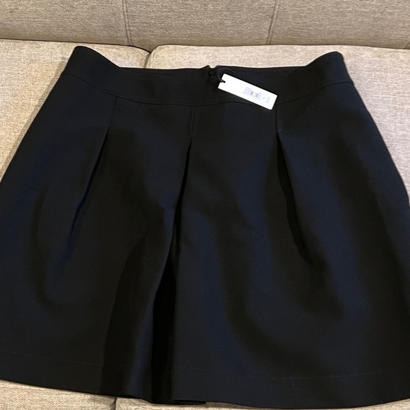 Banana Republic Black Trueno Skirt Box Pleated A-line Mini Zips at Back Size 14 - Picture 6 of 6